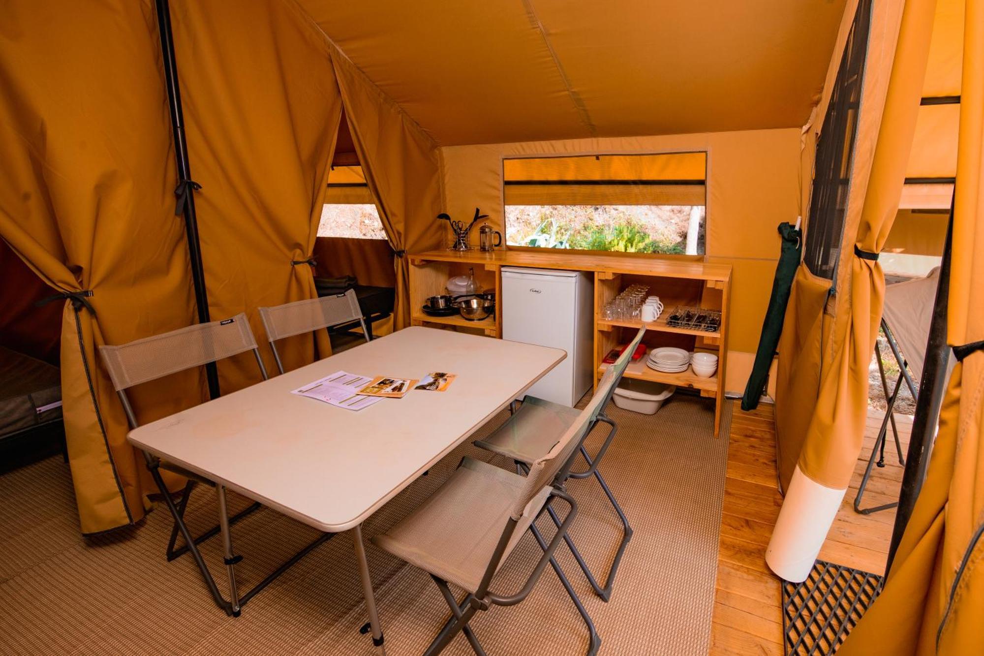 קליסון Camping Onlycamp Du Moulin מראה חיצוני תמונה